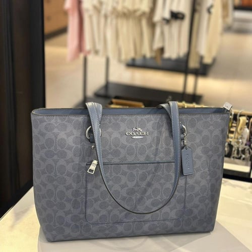 حقيبة كوتش ستيشن توت تصل خلال ٢-٤ اسابيع