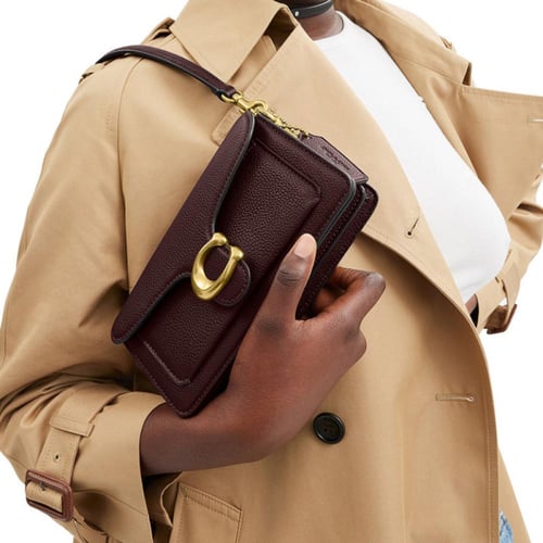 حقيبة كوتش تابي 20 عنابي فوري | Coach Tabby 20 Bag