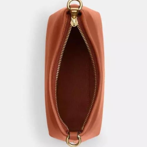 حقيبة كوتش لورل سمول تصل خلال ٢-٤ اسابيع