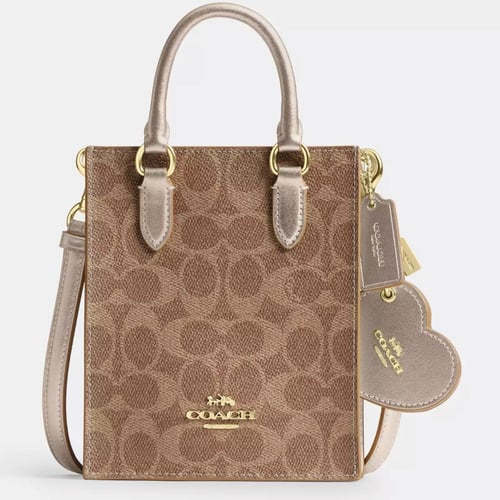 حقيبة كوتش ميني توت مع ميدالية مرايا وبوكس هدية فو...