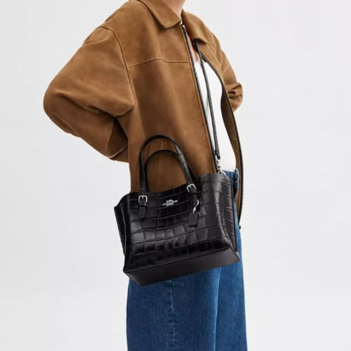 حقيبة كوتش مولي توت سمول تصل خلال اسبوعين