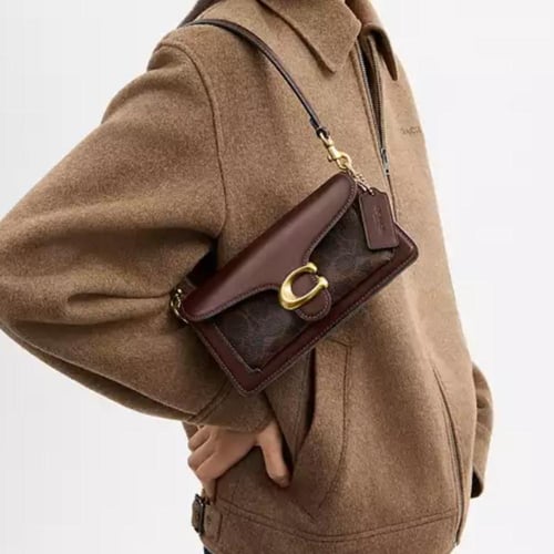 حقيبة كوتش كتف تابي 20 تصل خلال ٢-٤ أسابيع Tabby S...