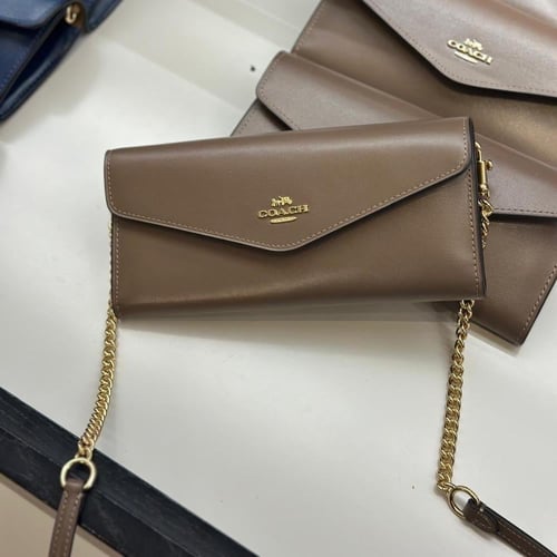 حقيبة كوتش كلير تشين والت فوري