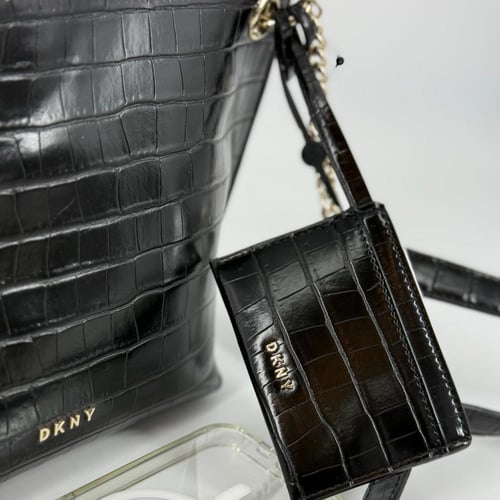 حقيبة دكني كروس بدي مع كارد هولدر فوري