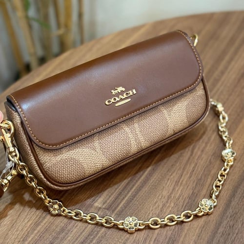 حقيبة كوتش هايلي فوري | Coach Hailey Mini Bag