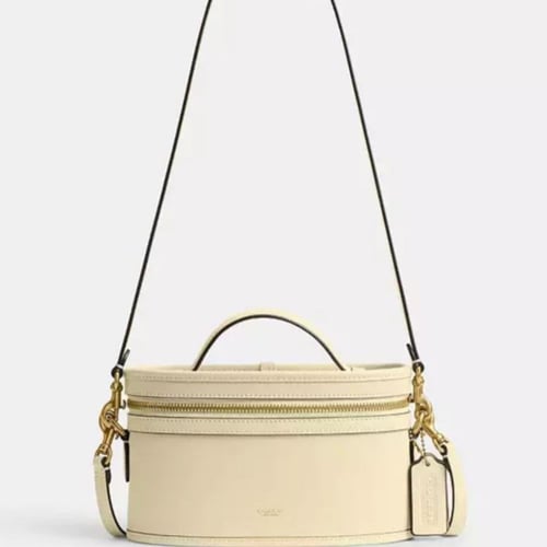 حقيبة كوتش تريل تصل خلال ٢-٤ اسابيع