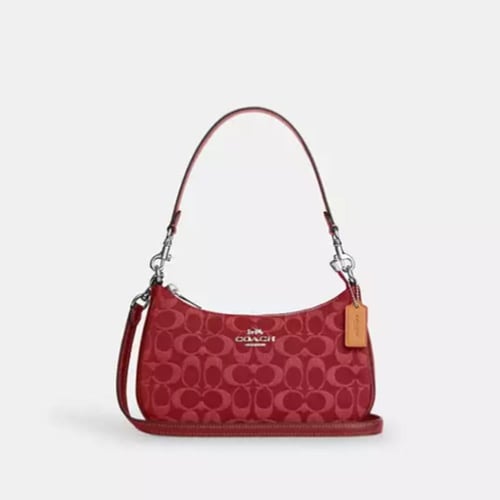 شنطة كوتش كتف تيري سيغنتشر دنيم تصل خلال ٢-٤ أسابي...