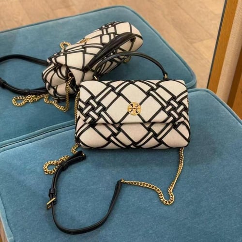 حقيبة توري بورش ويلا توب هاندل تصل خلال ٢-٤ أسابيع