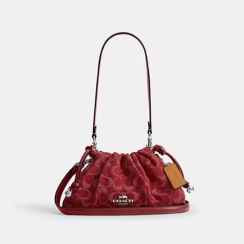 حقيبة كوتش فاي كتف سيغنتشر دنيم تصل خلال ٢-٤ أسابي...