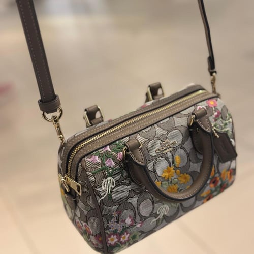 حقيبة كوتش ميني روان قماش مورد تصل خلال ٢-٤ اسابيع