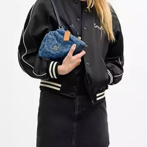 حقيبة كوتش فاي كتف سيغنتشر دنيم تصل خلال ٢-٤ أسابي...