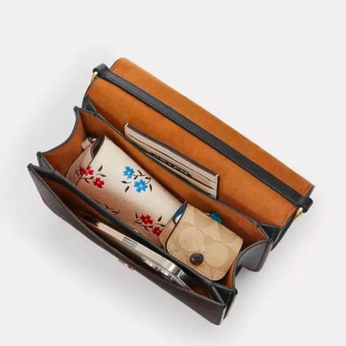 حقيبة كوتش كوين فوري