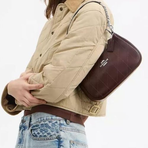 حقيبة كوتش تيري تصل خلال ٢-٤ أسابيع Teri Shoulder...