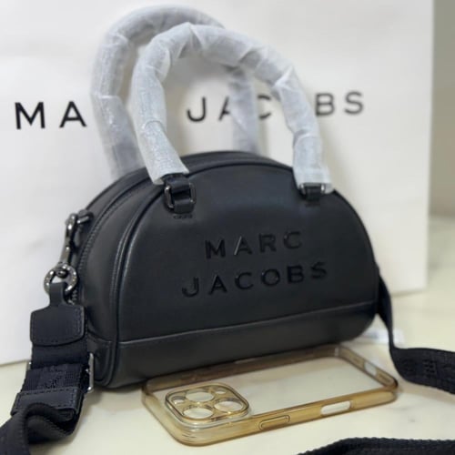 حقيبة مارك جاكبس دوم فوري