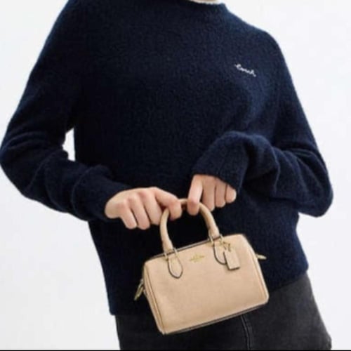 حقيبة ميني روان كروس بودي بجلد سيغنتشر تصل خلال ٢-...