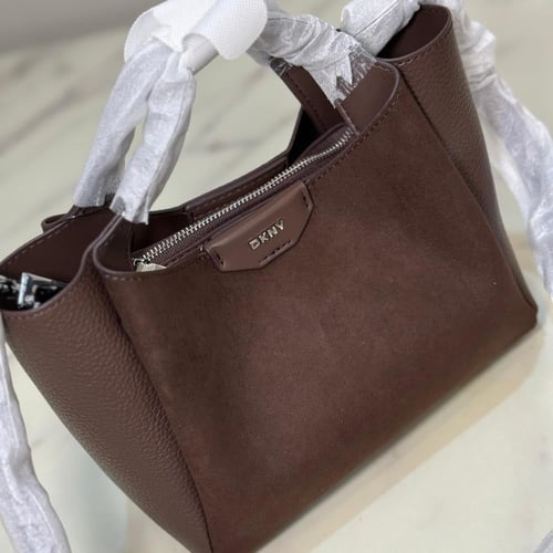 حقيبة دكني ويلا ميني ساتشل فوري DKNY Willa Mini Sa...