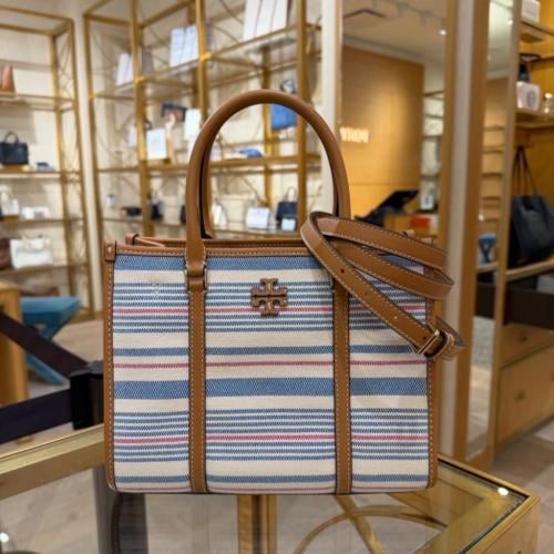 حقيبة توري بورش توت بليك تصل خلال ٢-٤ أسابيع |