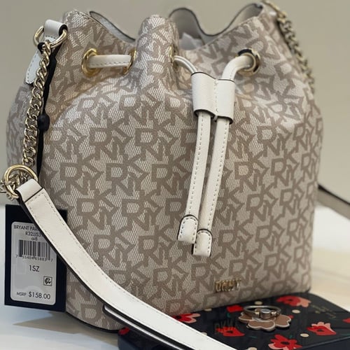 حقيبة دكني بوكت فوري