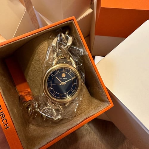 ساعة توري بورش ذهبي فوري