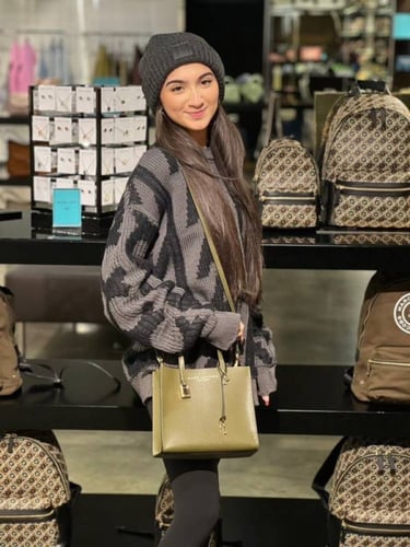 شنطة مارك جاكبس جرند فوري