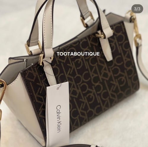 حقيبة كالفين كلاين تسليم فوري