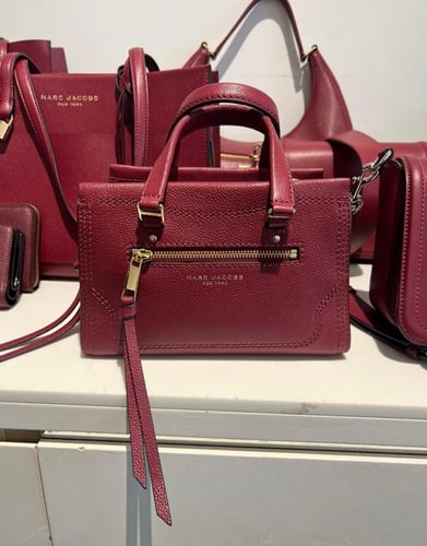 حقيبة مارك جاكبس فوري