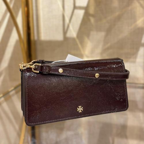 حقيبة توري بورش ايمرسون شولدر عنابي فوري