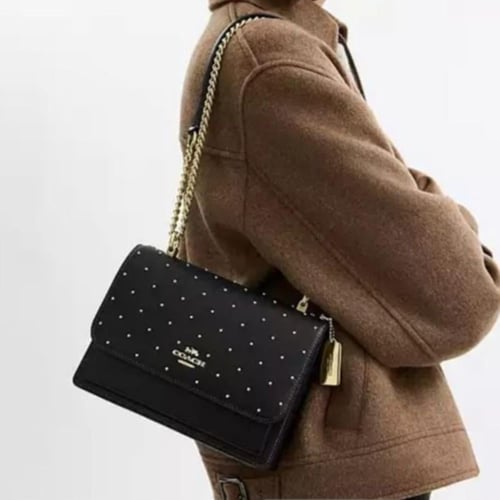 حقيبة كوتش كلير تصل خلال ٢-٤ أسابيع