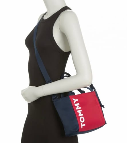 حقيبة تومي (فوري)