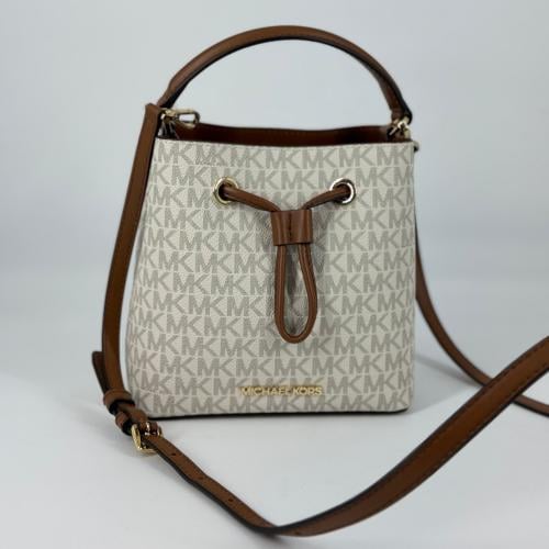 شنطة مايكل كورس ميني سيري بوكت فوري