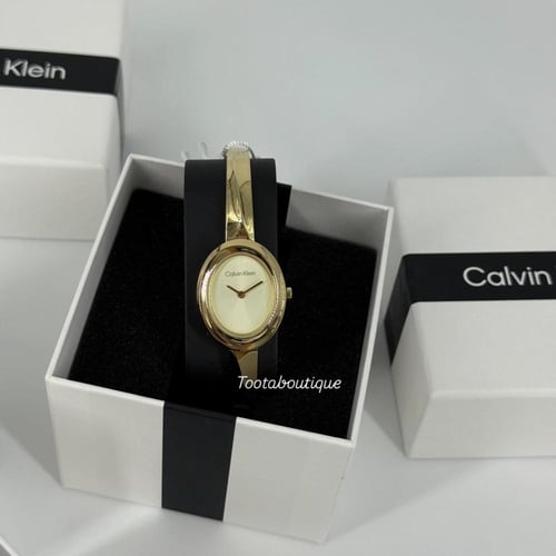 ساعة كالفين فوري