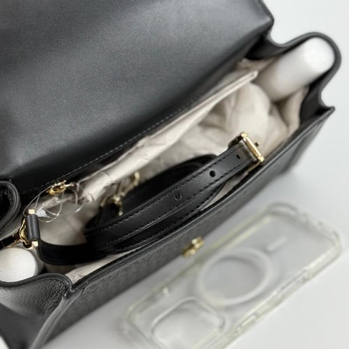 حقيبة مايكل كورس ويتني بمقبض علوي فوري