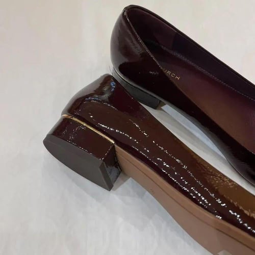 حذاء توري يصل خلال ٢-٤ اسابيع