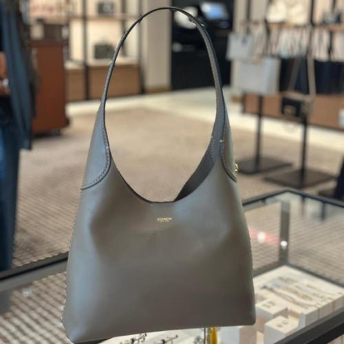 حقيبة كوتش بروكلين شولدر 28 تصل خلال ٢-٤ اسابيع