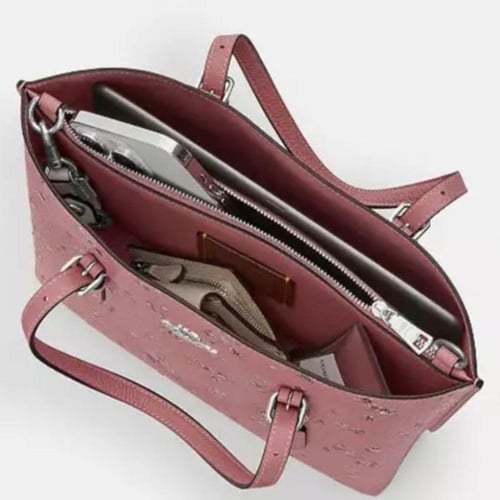 حقيبة كوتش مولي توت تصل خلال ٢-٤ اسابيع