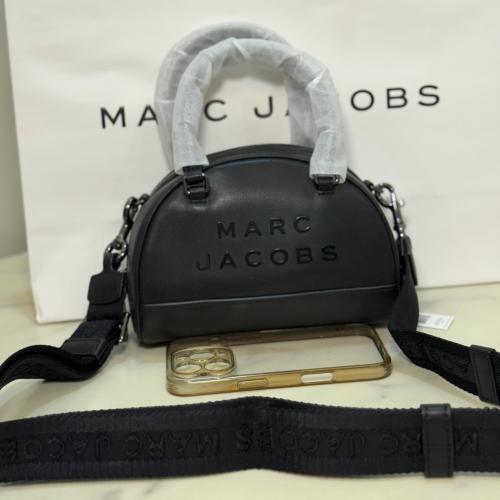 حقيبة مارك جاكبس دوم فوري