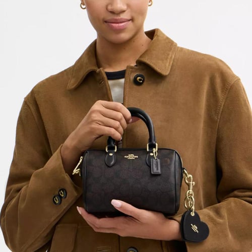 حقيبة كوتش ميني روان مع بوكس فوري | Coach Mini Row...