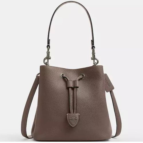 حقيبة كوتش روان بوكت تصل خلال ٢-٤ اسابيع