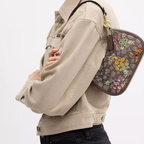 حقيبة كوتش ميني تيري تصل خلال ٢-٤ أسابيع