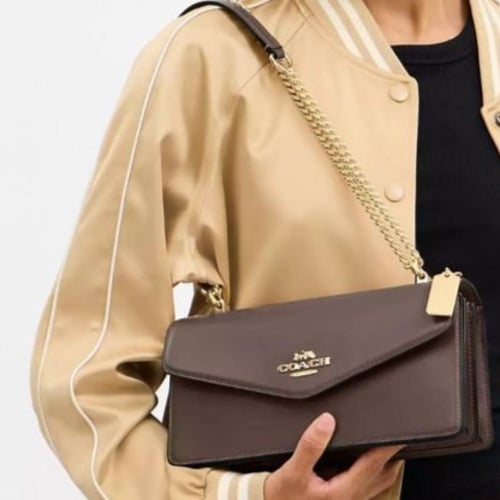 حقيبة كوتش كلير انفلوب تصل خلال ٢-٤ اسابيع