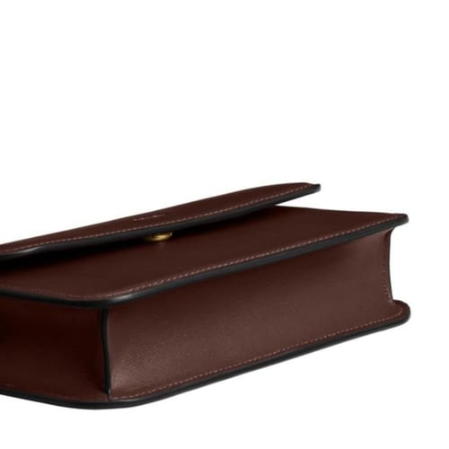 حقيبة كوتش ايلورا تصل خلال ٢-٤ أسابيع