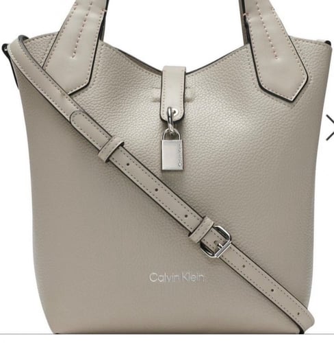 شنطة كالفين كلاين تسليم فوري