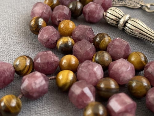 سبحة أحجار كوارتز و عين النمر