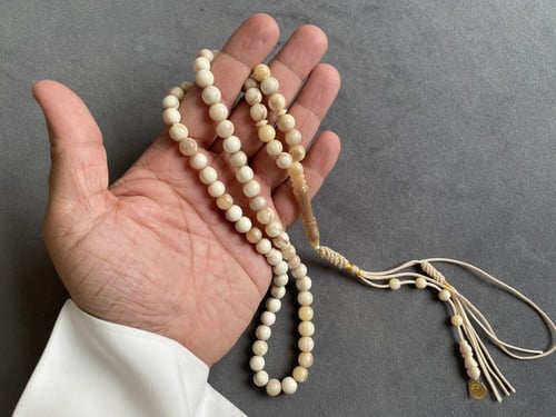 سبحة عظم نعامه