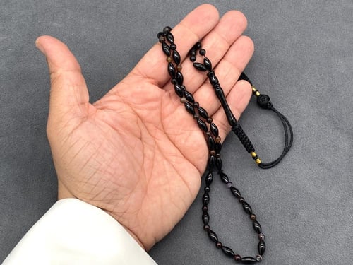 سبحة تصميم أحجار