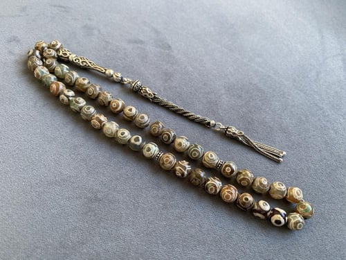 سبحة عقيق التبت