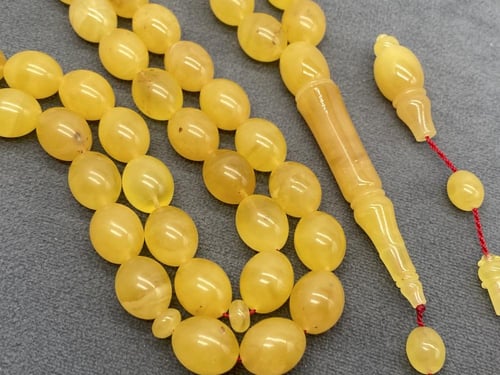 كهرمان بلطيقي حجر واحد