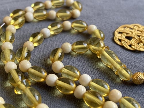 سبحة كهرمان و عاج فيل