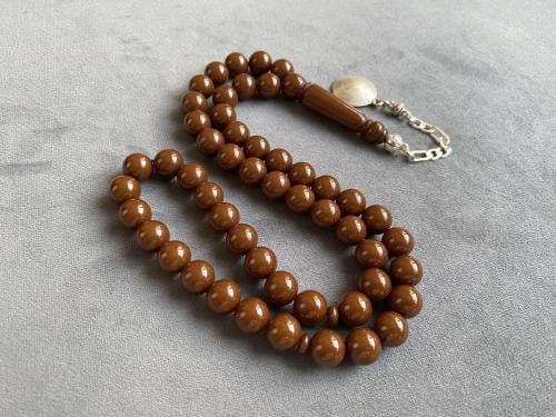 سبحة بكلايت لون بني