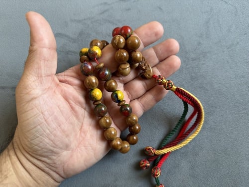 سبحة الببغاء